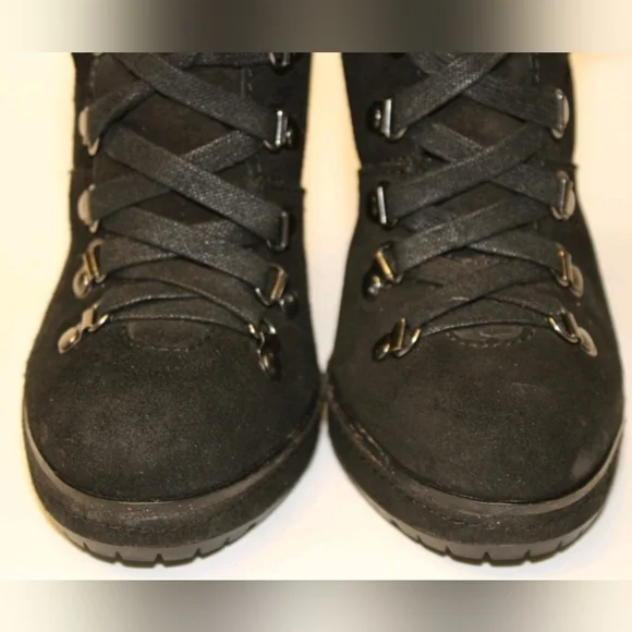 Coach Carol 7.5 Suede Lace Up High Heeled Lugg Soles Moto Ankle Boots - Picture 3 of 11